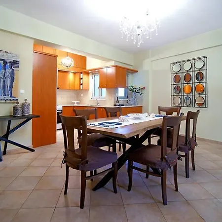 Royal Blu Apartment Kyparissia Exterior photo